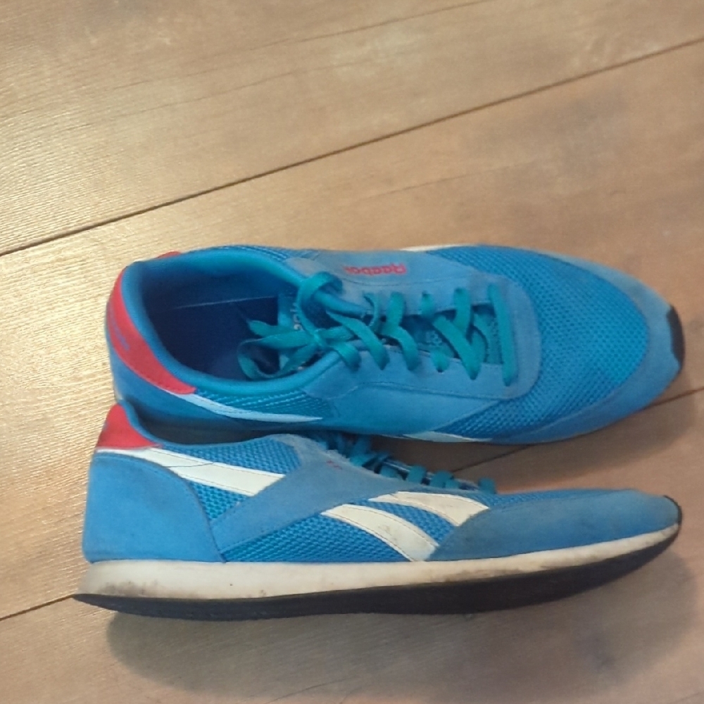 Reebok Blue and White Athletic Shoes with Suede and Mesh Upper